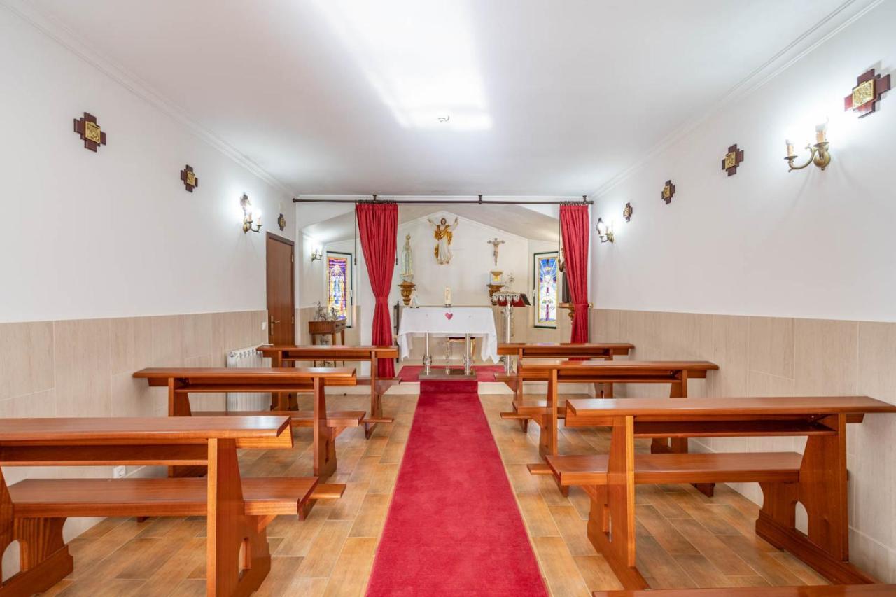 Hotel Padre Pio By Umbral Фатима Экстерьер фото